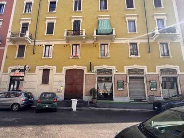 appartamento in vendita a Milano in zona Chiesa Rossa