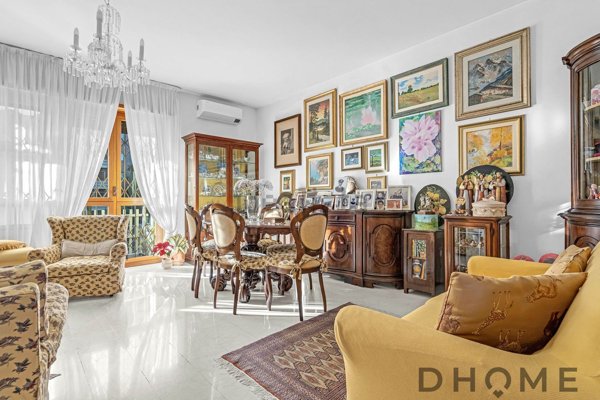 appartamento in vendita a Milano in zona Corvetto