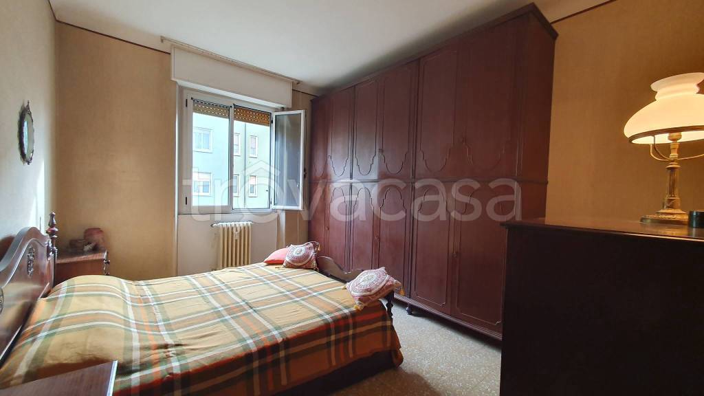 appartamento in vendita a Milano in zona Prato Centenaro