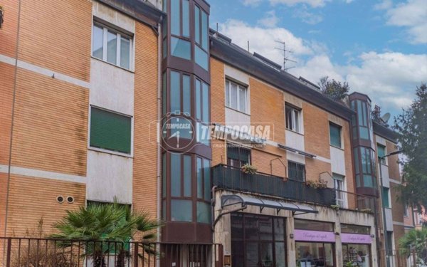 appartamento in vendita a Milano in zona Affori
