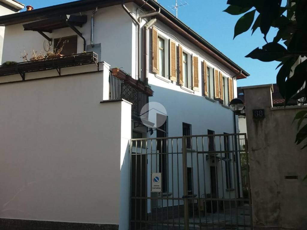 appartamento in vendita a Milano in zona Affori