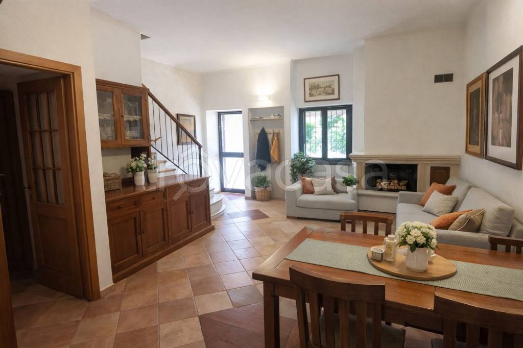 casa indipendente in vendita a Milano in zona Centro Storico