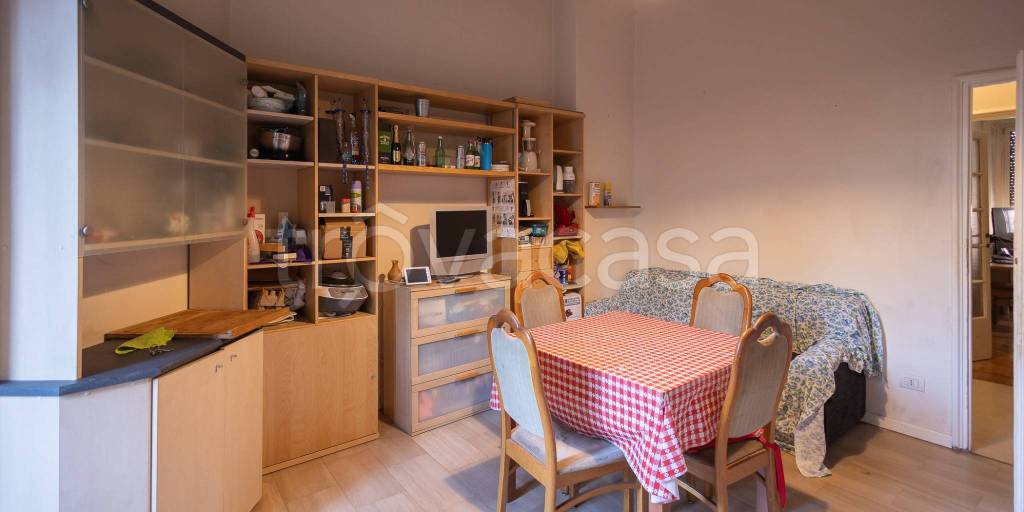 appartamento in vendita a Milano in zona Città Studi