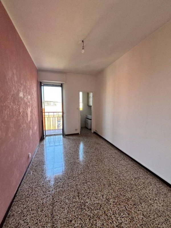 appartamento in vendita a Milano in zona Famagosta