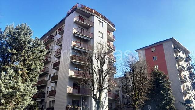 appartamento in vendita a Milano in zona Corvetto