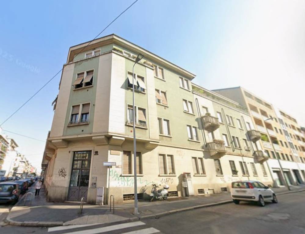 appartamento in vendita a Milano in zona Cadorna