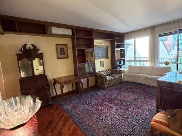 appartamento in vendita a Milano in zona Centro Direzionale