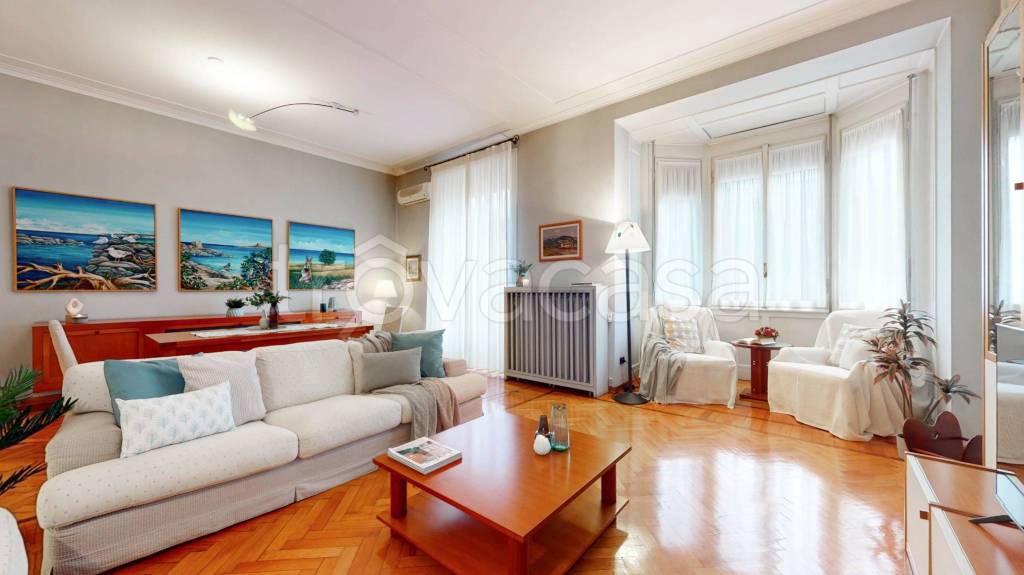 appartamento in vendita a Milano in zona Centro Storico