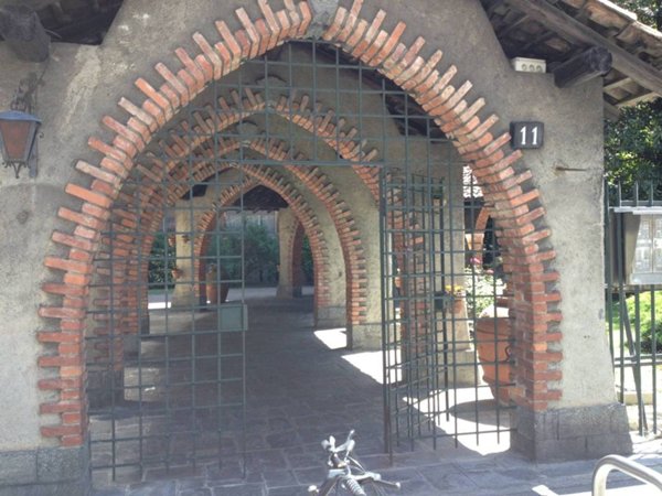 appartamento in vendita a Milano in zona Vigentino