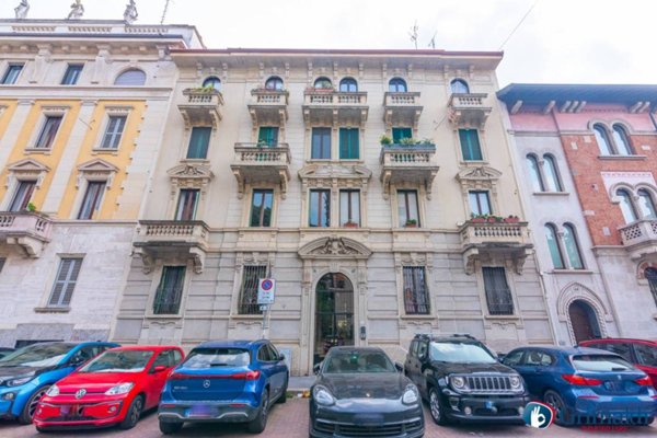 appartamento in vendita a Milano in zona Il Portello