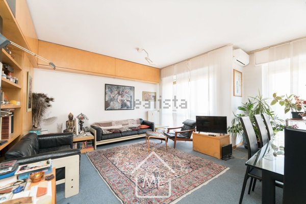 appartamento in vendita a Milano in zona Maggiolina