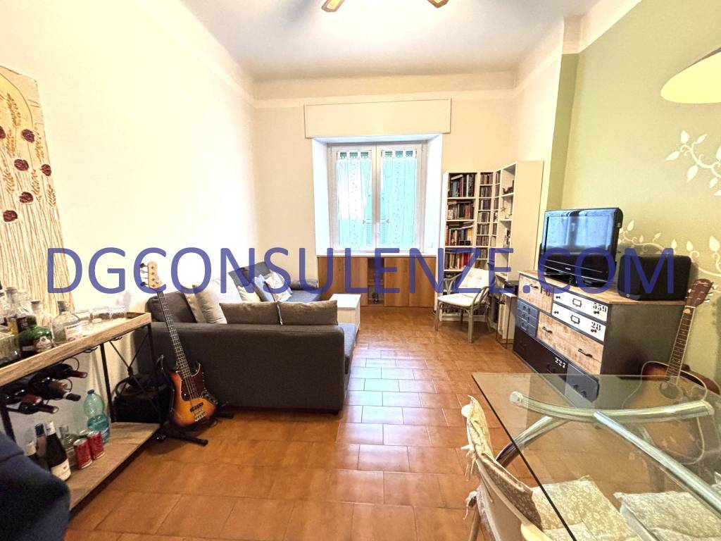 appartamento in vendita a Milano in zona XXII Marzo