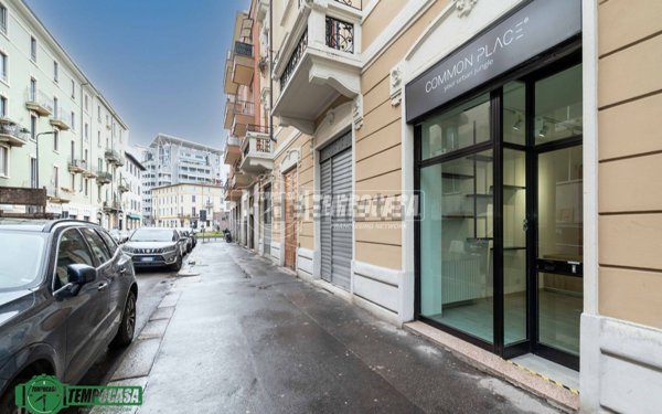 negozio in vendita a Milano in zona Turro