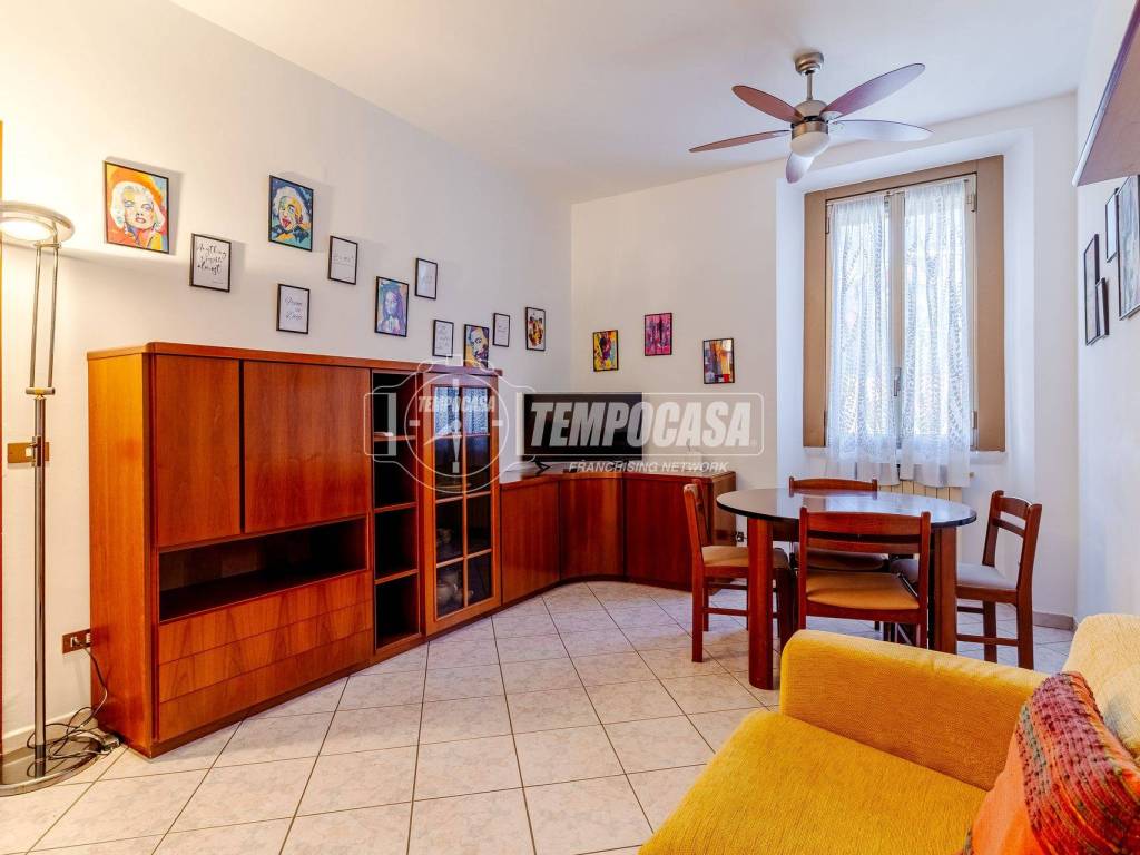 appartamento in vendita a Milano in zona Rogoredo