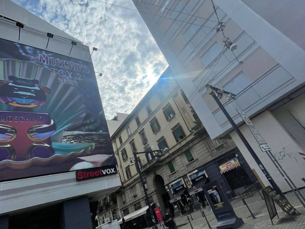 appartamento in vendita a Milano in zona Porta Nuova