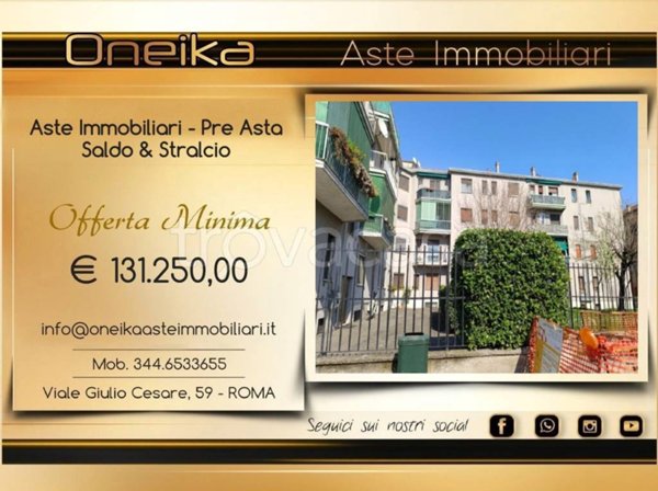 appartamento in vendita a Milano in zona Quinto Romano