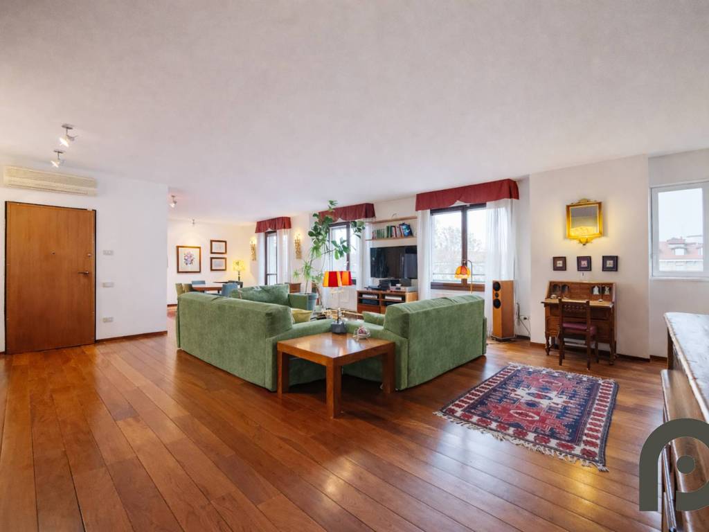 appartamento in vendita a Milano in zona Centro Storico