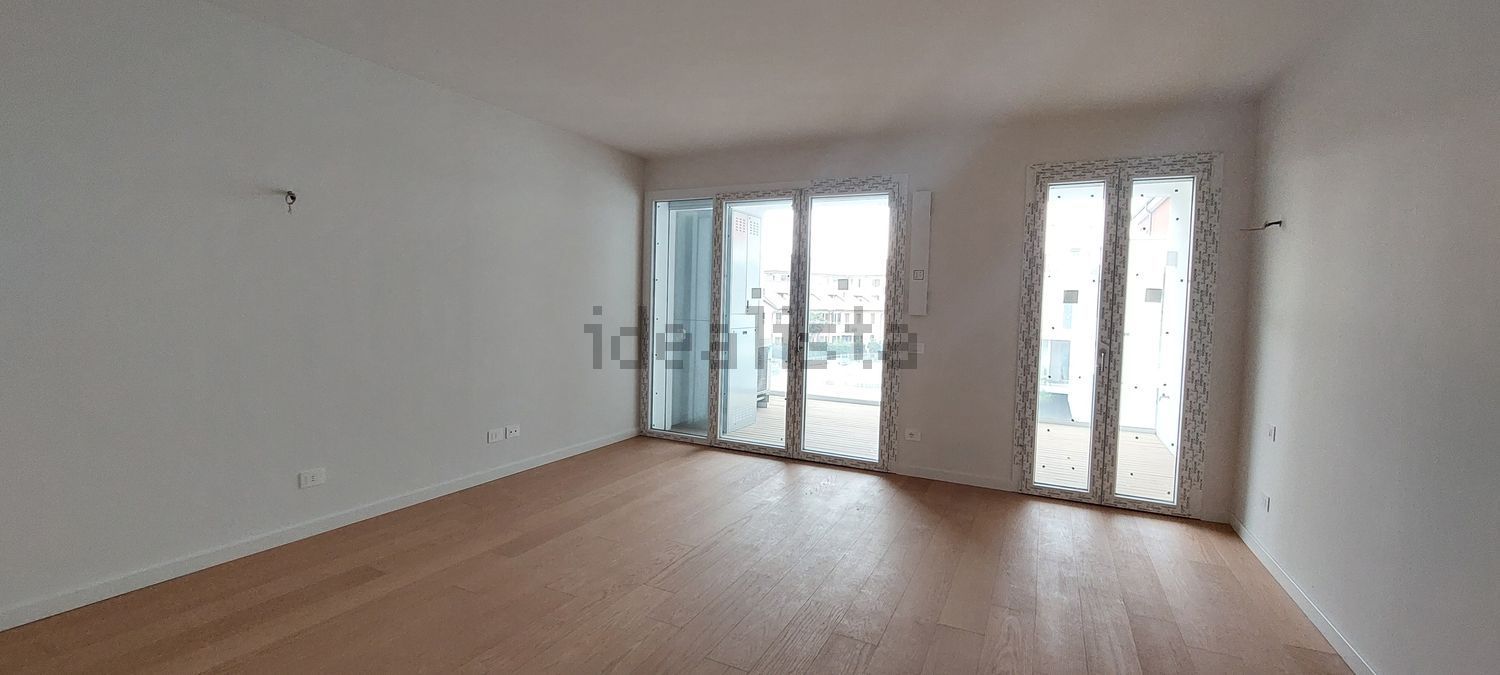 appartamento in vendita a Milano in zona Adriano