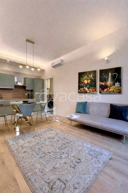 appartamento in vendita a Milano in zona Porta Garibaldi