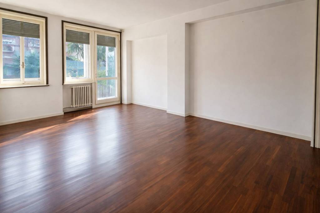 appartamento in vendita a Milano in zona Sempione