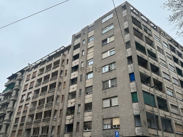 appartamento in vendita a Milano in zona Maggiolina