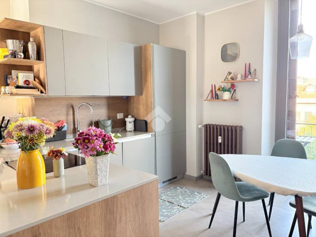 appartamento in vendita a Milano in zona Lambrate