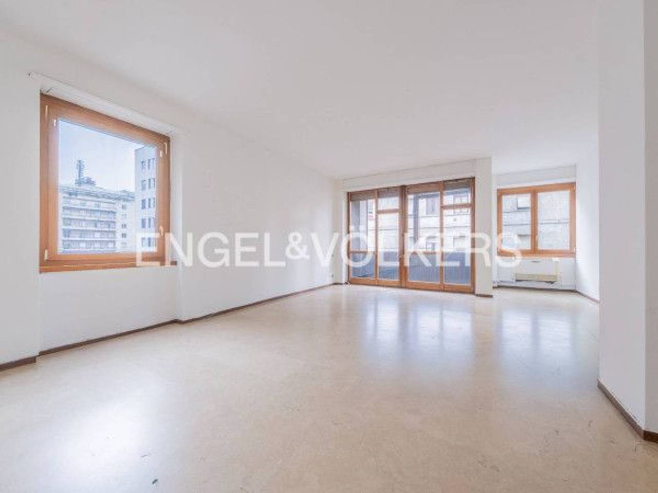 appartamento in vendita a Milano in zona Porta Nuova