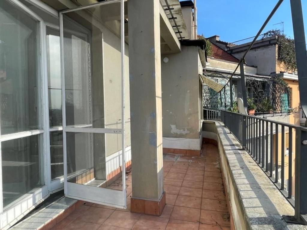 appartamento in vendita a Milano in zona Città Studi