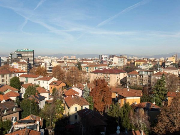 appartamento in vendita a Milano in zona Isola