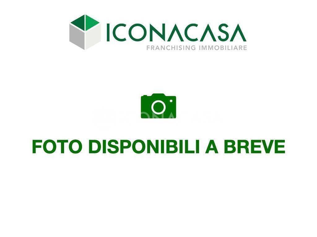 appartamento in vendita a Milano in zona XXII Marzo