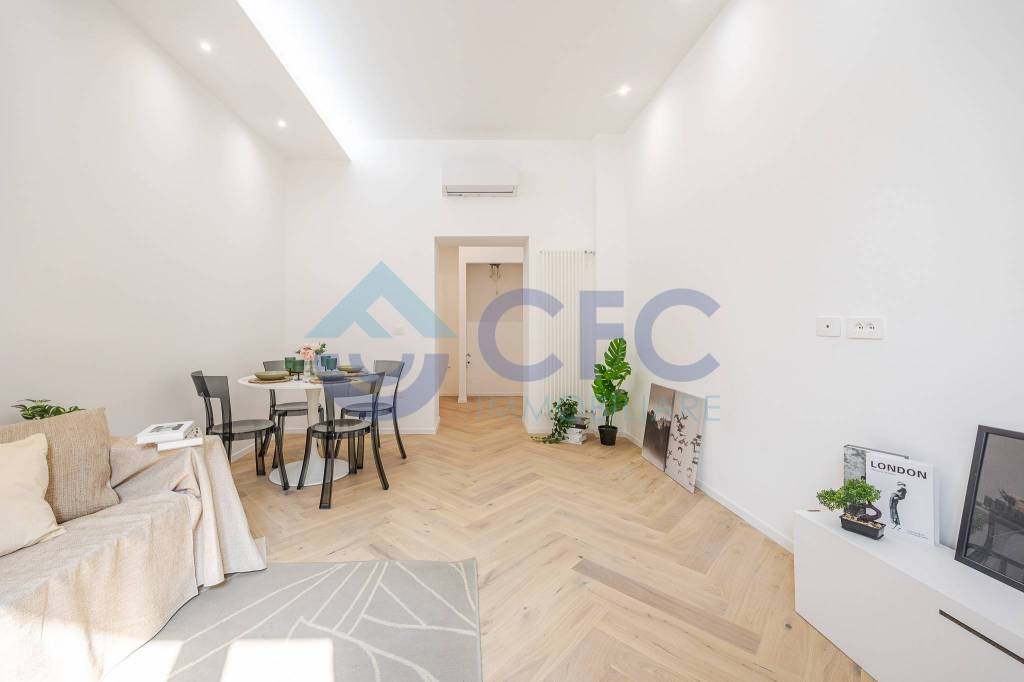 appartamento in vendita a Milano in zona Isola
