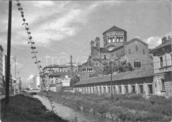 appartamento in vendita a Milano in zona Porta Garibaldi