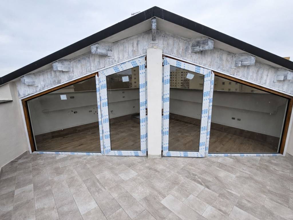 appartamento in vendita a Milano in zona Isola