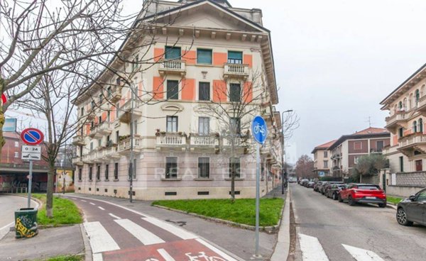 appartamento in vendita a Milano in zona Maggiolina