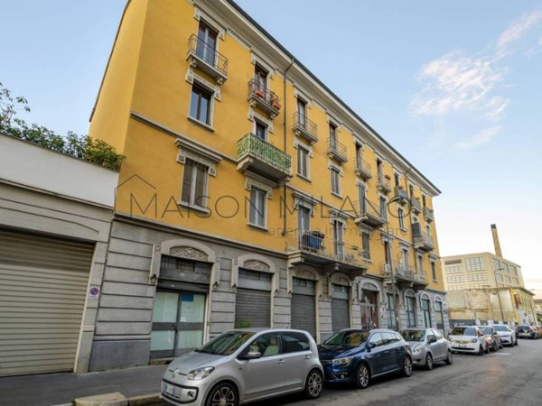 appartamento in vendita a Milano in zona Bocconi