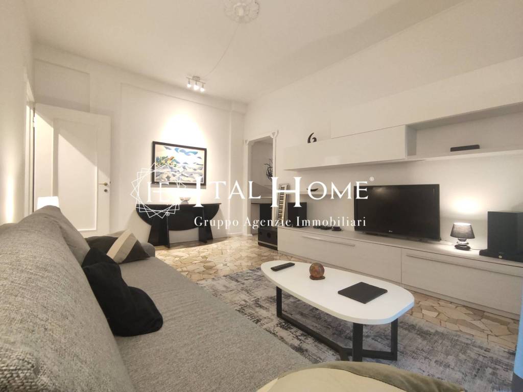 appartamento in vendita a Milano in zona Sempione