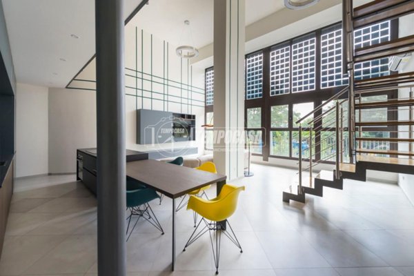 appartamento in vendita a Milano in zona Precotto