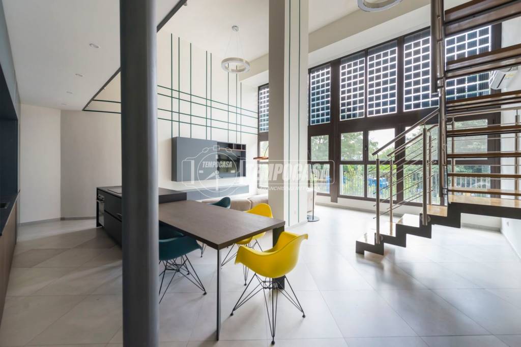 appartamento in vendita a Milano in zona Gorla