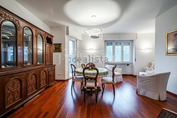 appartamento in vendita a Milano in zona Feltre