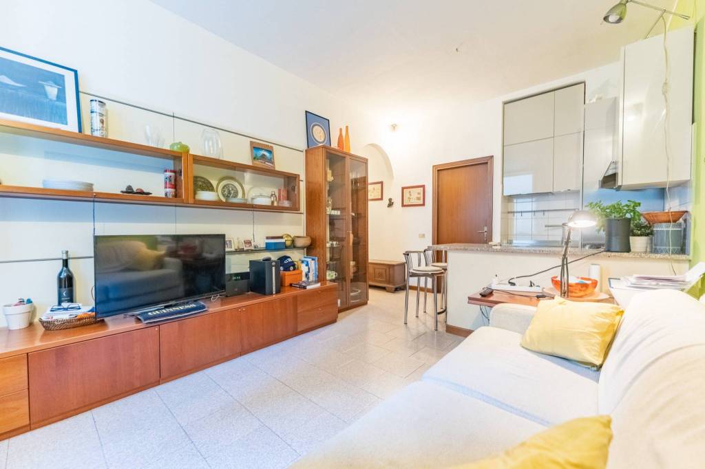 appartamento in vendita a Milano in zona Isola