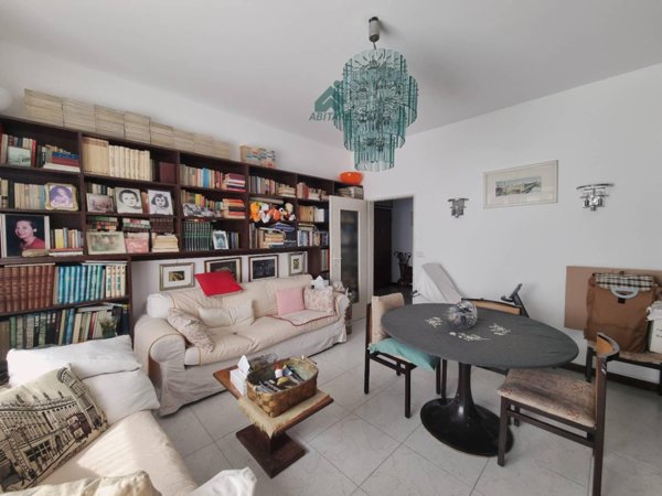 appartamento in vendita a Milano in zona Solari