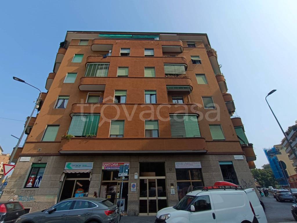appartamento in vendita a Milano in zona Piazzale Lodi