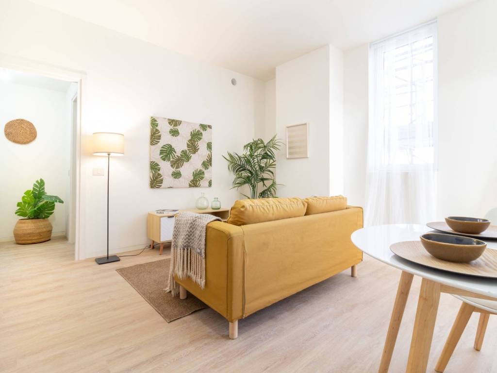 appartamento in vendita a Milano in zona Vigentino