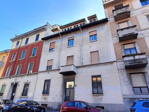 appartamento in vendita a Milano in zona Vigentino