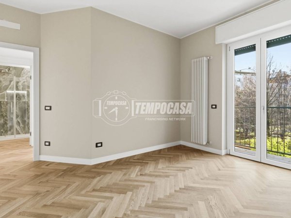 appartamento in vendita a Milano in zona Città Studi
