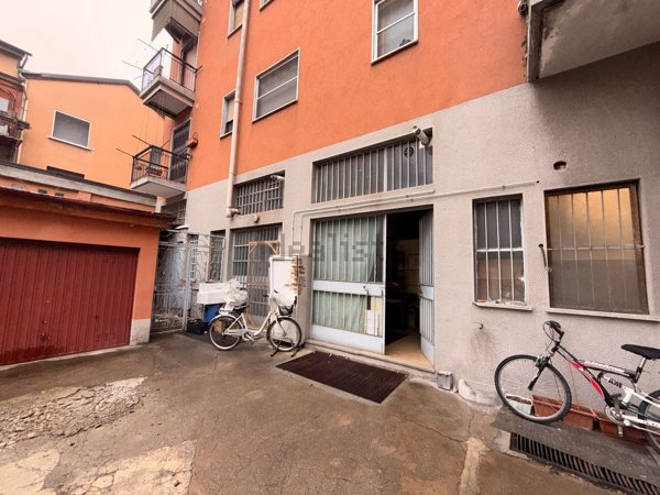 appartamento in vendita a Milano in zona Gratosoglio