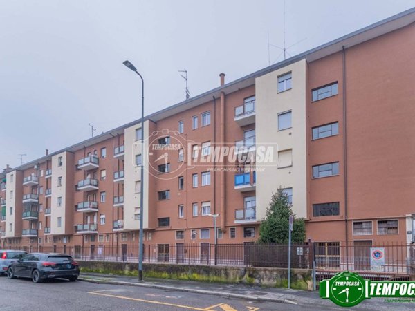 appartamento in vendita a Milano in zona Quarto Oggiaro