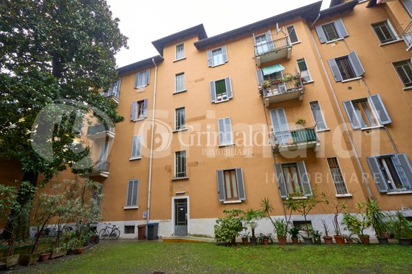 appartamento in vendita a Milano in zona Dergano