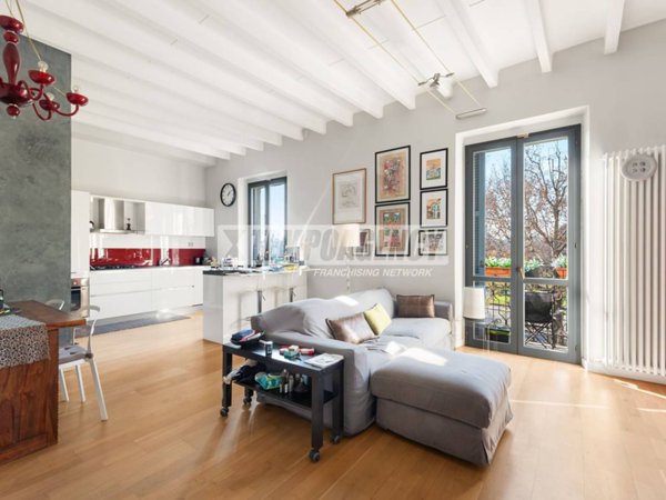 appartamento in vendita a Milano in zona Casoretto