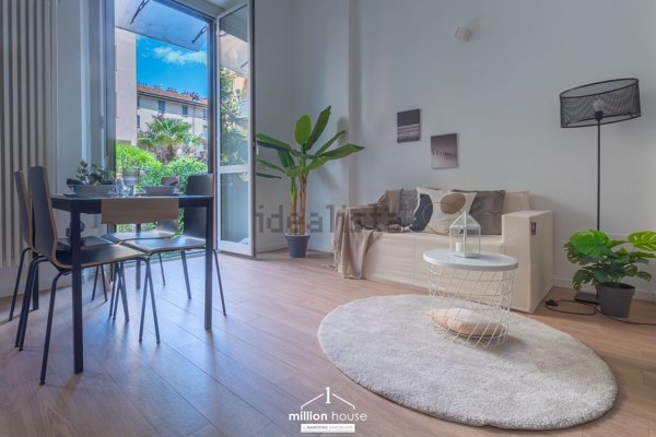 appartamento in vendita a Milano in zona Corvetto